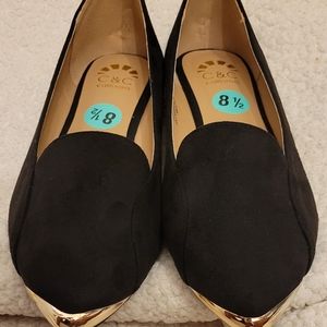 C & C California Brand New outbox black flat shoes size 8.5